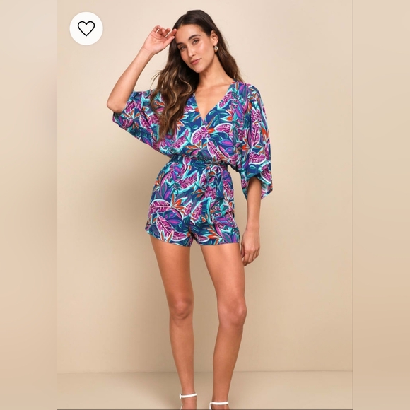 🌟Brand new with tags Lulus Rayon romper🌟 - Picture 1 of 16